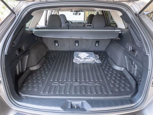 Used 2024 Subaru Outback Premium image 20