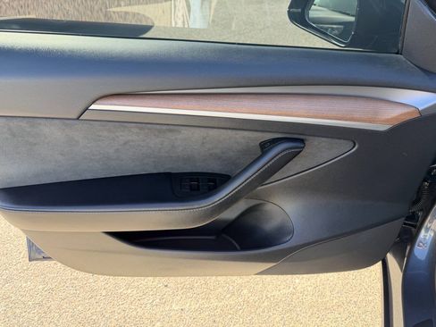 Used 2023 Tesla Model 3 Standard Range RWD image 15