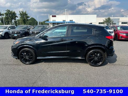 Certified 2022 Honda HR-V Sport image 2