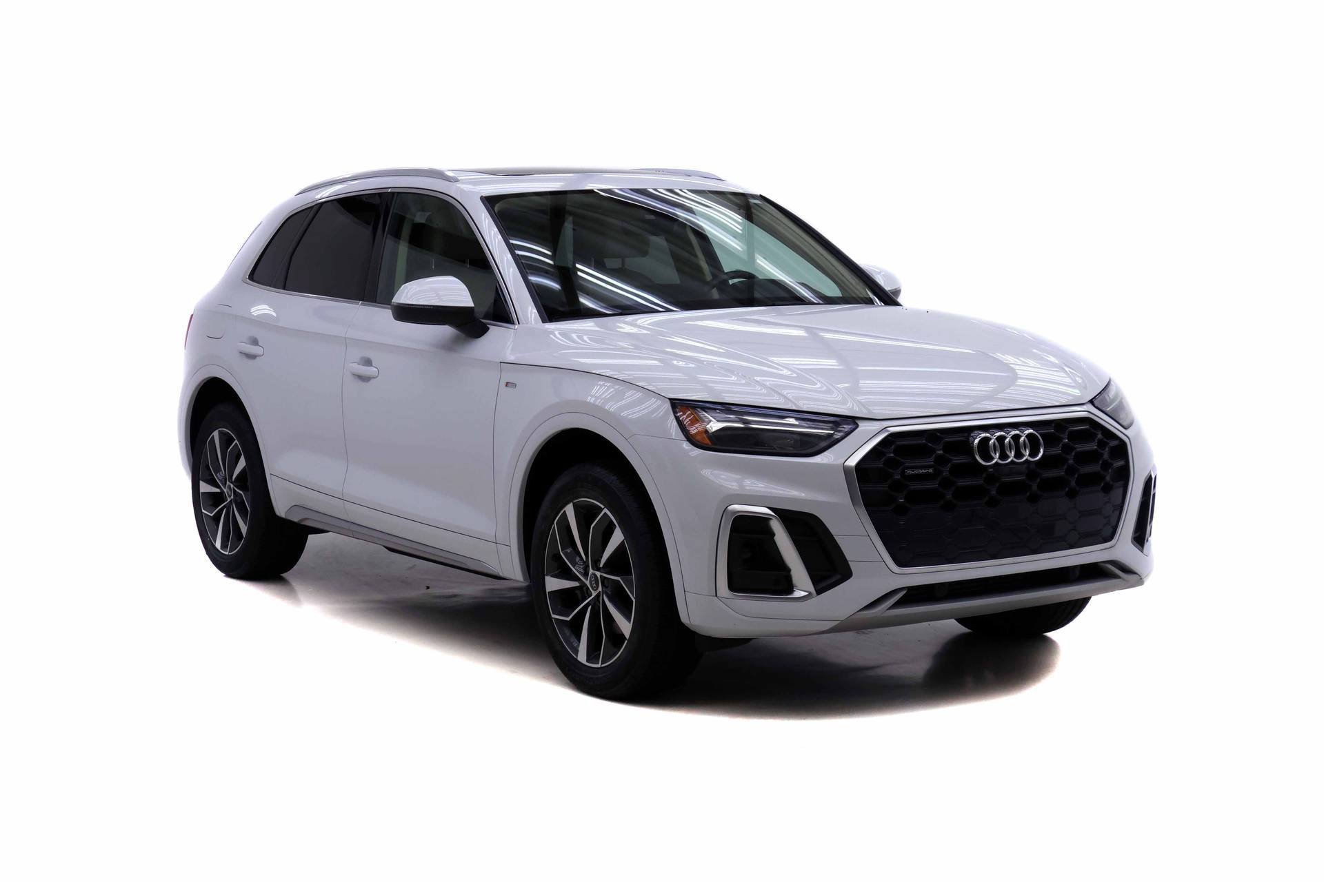 Certified 2023 Audi Q5 2.0T Premium Plus w/ Premium Plus Package AWD/4WD image 2