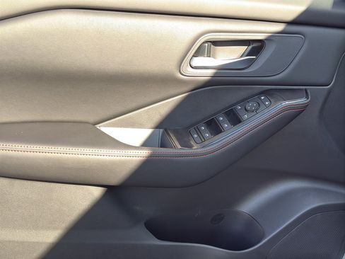 New 2026 Nissan Rogue SV AWD/4WD image 13