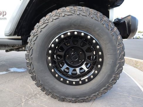 Used 2021 Jeep Wrangler Unlimited Rubicon image 31