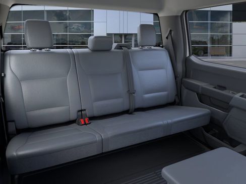 New 2026 Ford F250 XL w/ XL Chrome Package image 29