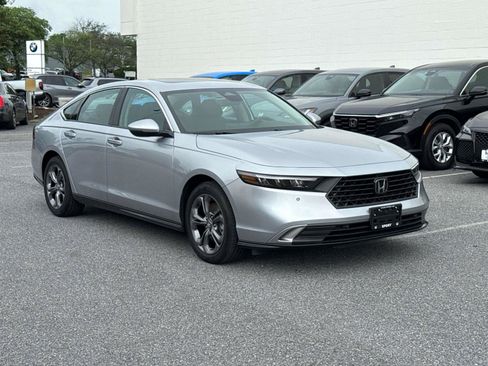 Used 2025 Honda Accord EX-L image 25