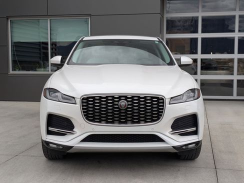 Used 2023 Jaguar F-PACE S image 2