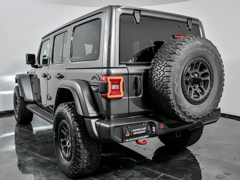 Used 2021 Jeep Wrangler Unlimited Rubicon AWD/4WD image 8