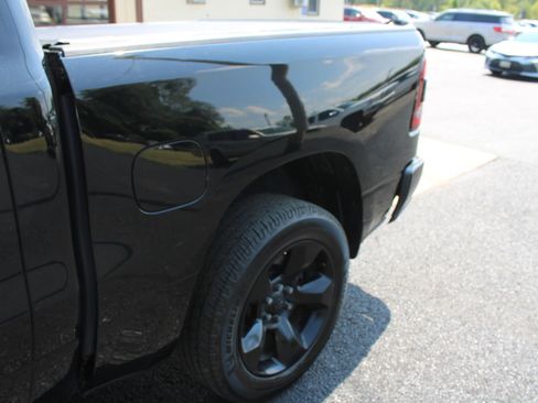 Used 2019 RAM 1500 Big Horn AWD/4WD image 4