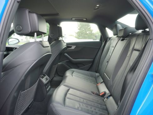 Used 2022 Audi A4 2.0T Premium Plus AWD/4WD image 4