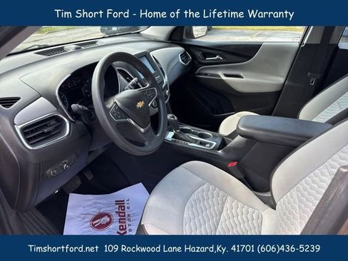 Used 2018 Chevrolet Equinox LS image 6