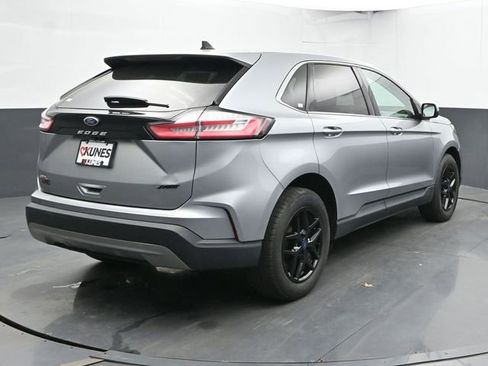 Used 2021 Ford Edge SEL w/ Convenience Package FWD image 9