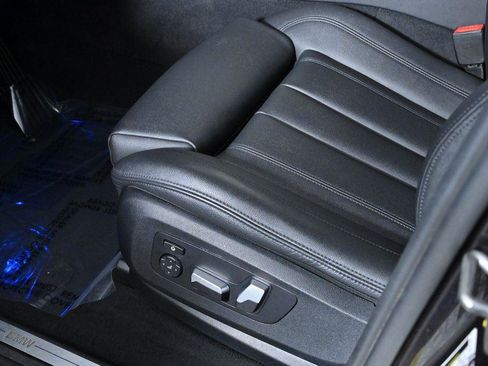 Used 2022 BMW X5 xDrive40i w/ Premium Package image 26