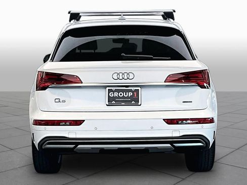 Used 2023 Audi Q5 2.0T Premium w/ Convenience Package AWD/4WD image 5