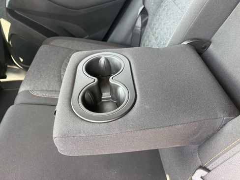 Used 2022 Chevrolet Equinox LT image 41