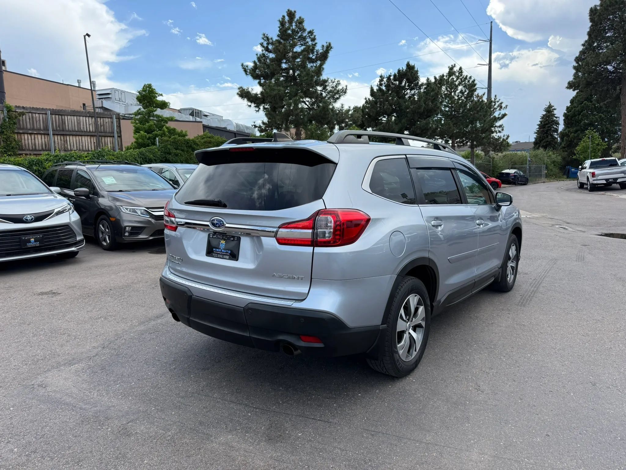 Used 2019 Subaru Ascent Premium AWD/4WD image 6
