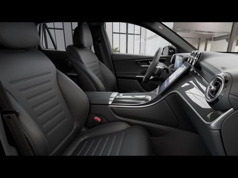 Certified 2026 Mercedes-Benz GLC 300 4MATIC image 39