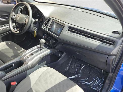 Used 2021 Honda HR-V Sport image 27