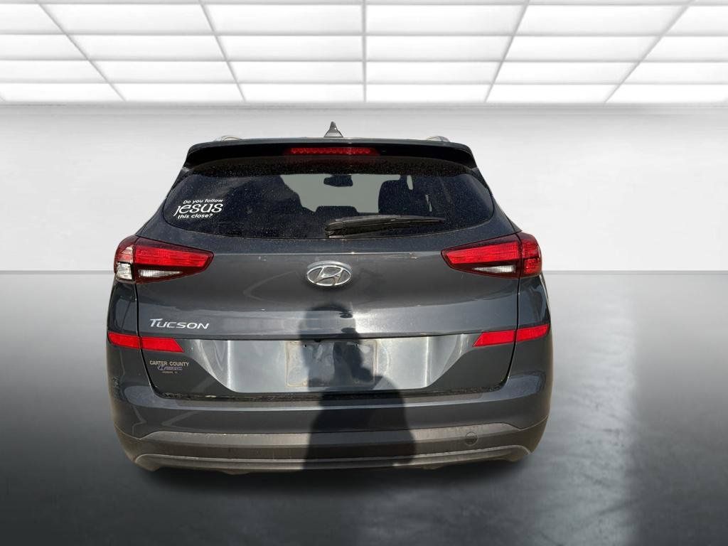 Used 2021 Hyundai Tucson Value w/ Cargo Package FWD image 3