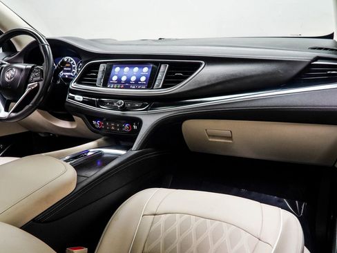 Used 2023 Buick Enclave Avenir FWD image 17