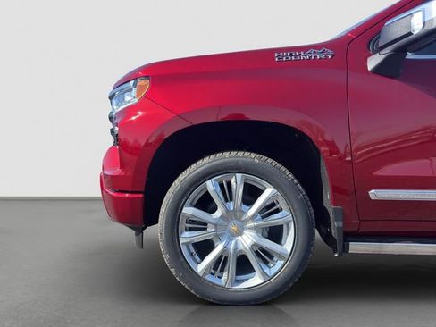 New 2026 Chevrolet Silverado 1500 High Country AWD/4WD image 15