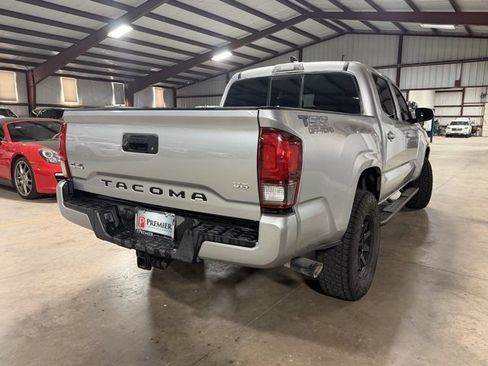Used 2023 Toyota Tacoma TRD Sport image 6