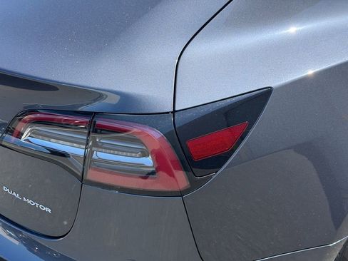 Used 2021 Tesla Model 3 Long Range AWD/4WD image 6