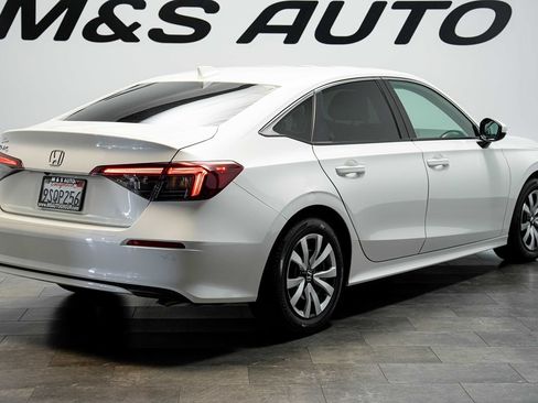 Used 2025 Honda Civic LX image 5