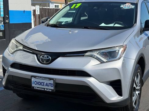 Used 2017 Toyota RAV4 LE w/ All Weather Liner Package FWD image 22