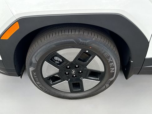 New 2026 Hyundai Santa Fe SE FWD image 23