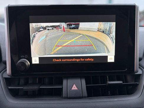 Used 2024 Toyota RAV4 LE image 28