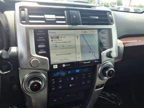 Used 2023 Toyota 4Runner Limited AWD/4WD image 9