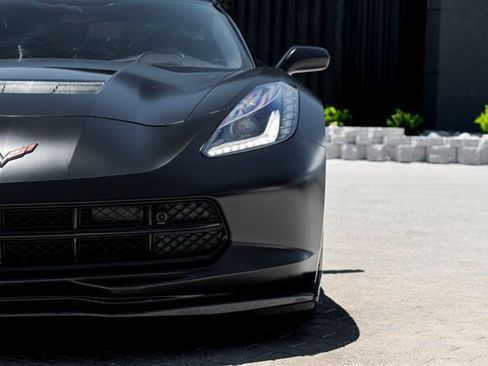 Used 2016 Chevrolet Corvette Stingray Coupe w/ 2LT Preferred Equipment Group RWD image 10