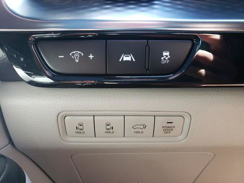 Certified 2024 Kia Carnival SX Prestige FWD image 29