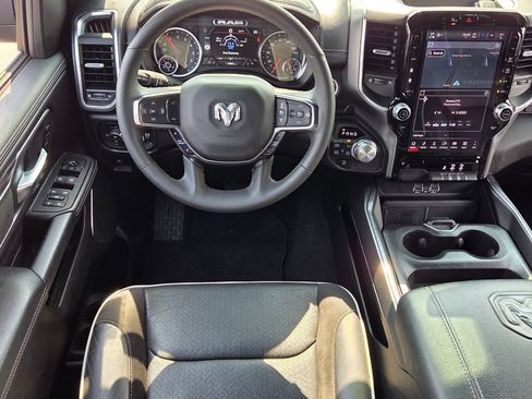 Used 2025 RAM 1500 Laramie w/ Sport Appearance Package AWD/4WD image 5