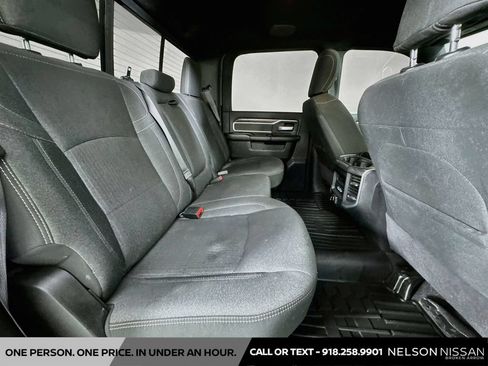 Used 2020 RAM 2500 Big Horn w/ Level 2 Equipment Group AWD/4WD image 28