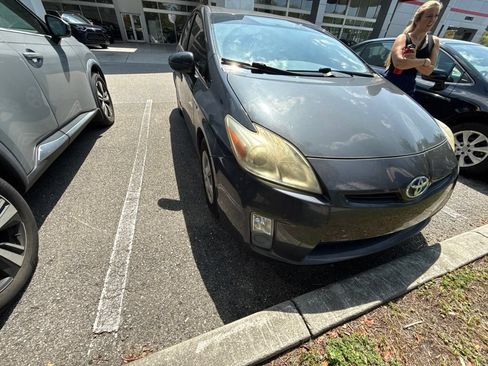 Used 2010 Toyota Prius Two FWD image 6