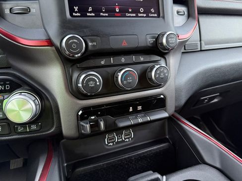 Used 2020 RAM 1500 Rebel w/ Rebel Level 1 Equipment Group AWD/4WD image 30