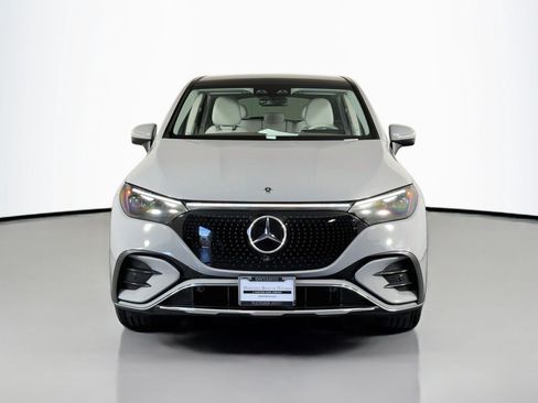 Certified 2023 Mercedes-Benz EQE 350+ SUV image 3
