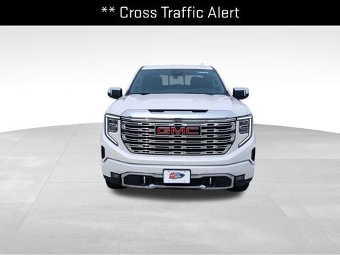 Used 2024 GMC Sierra 1500 Denali w/ Denali Reserve Package AWD/4WD image 8