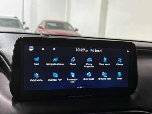 Used 2023 Hyundai Santa Fe SEL w/ Premium Package AWD/4WD image 15