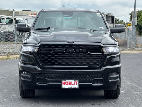 New 2026 RAM 1500 Express AWD/4WD image 8