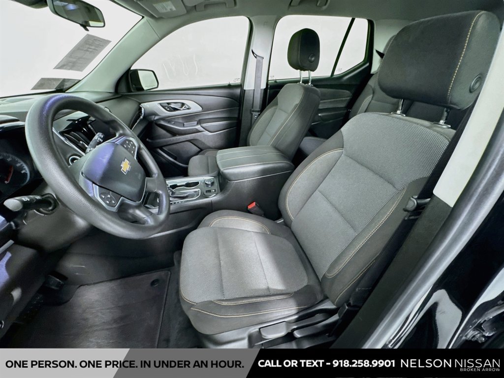 Used 2021 Chevrolet Traverse LS w/ LPO, Blackout Package FWD image 19