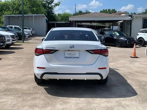 Used 2021 Nissan Sentra SV FWD image 6