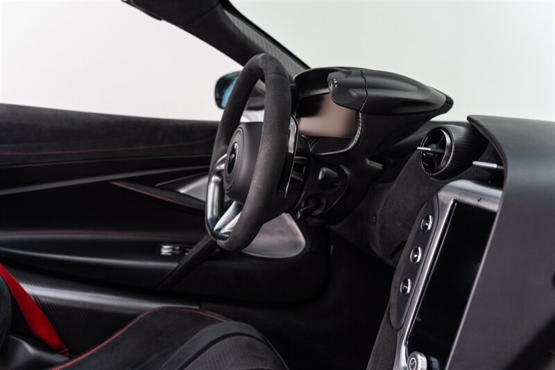 Used 2024 McLaren 750S Spider RWD image 75