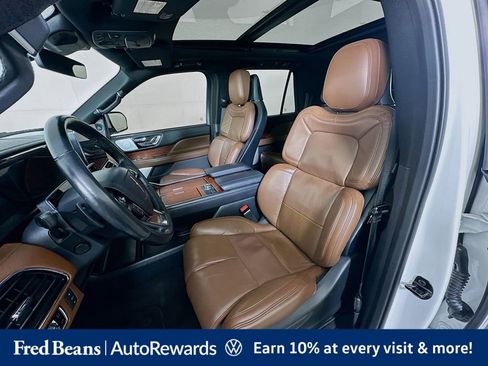 Used 2023 Lincoln Navigator L Reserve AWD/4WD image 22