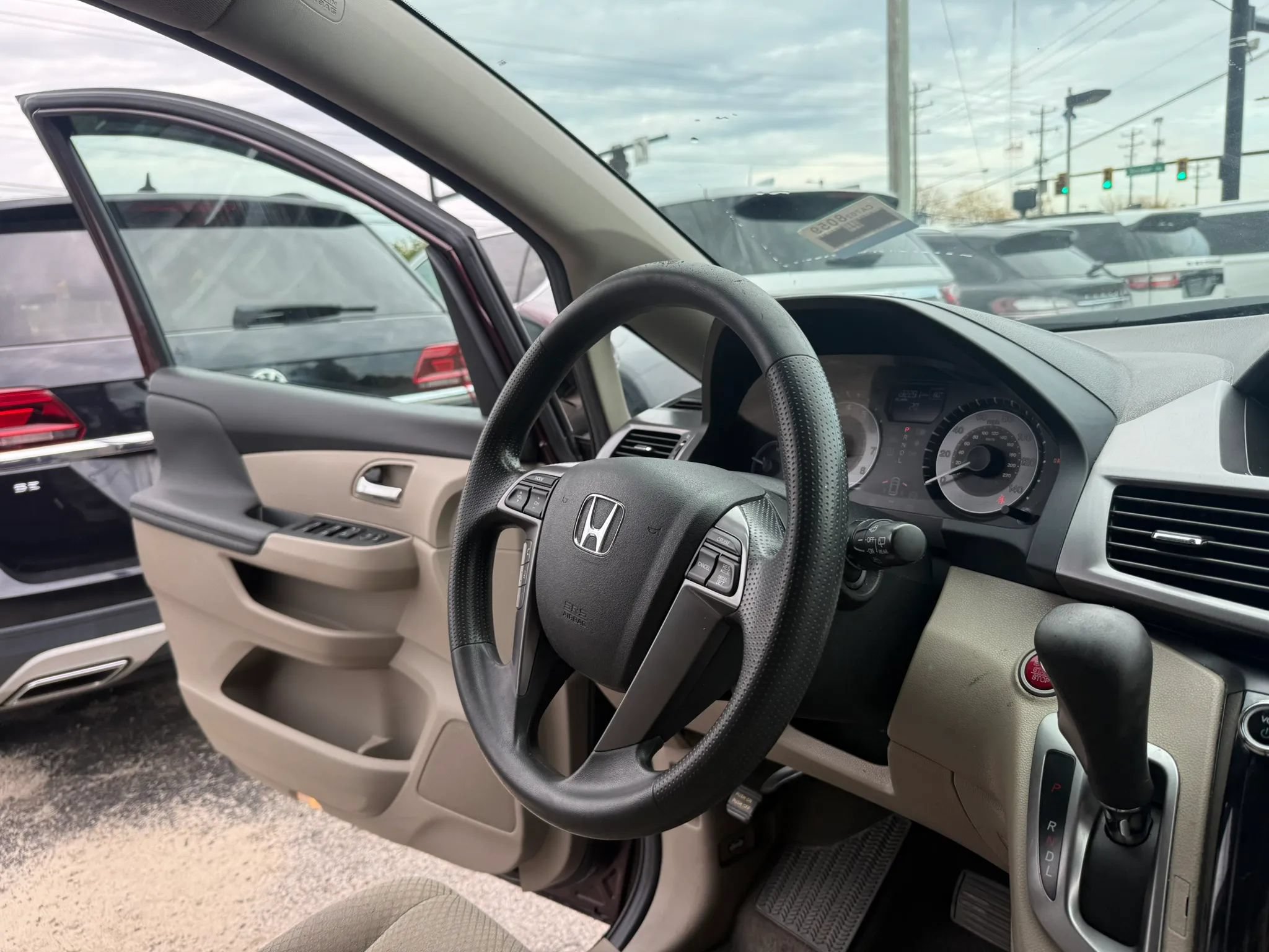 Used 2014 Honda Odyssey EX image 29