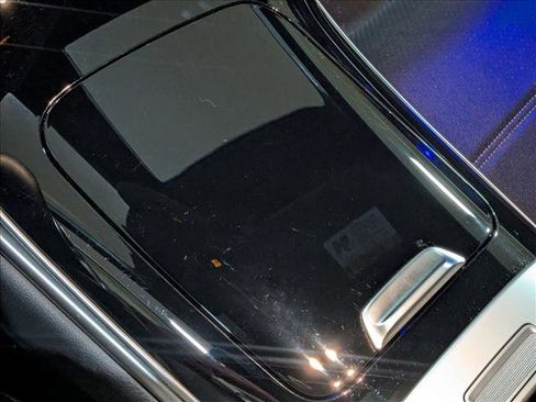 Certified 2025 Mercedes-Benz GLC 300 4MATIC image 15