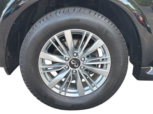 Used 2021 INFINITI QX80 Luxe RWD image 28
