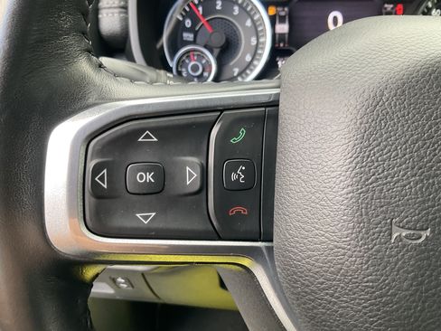 Used 2023 RAM 1500 Laramie AWD/4WD image 33