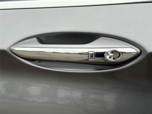Used 2024 INFINITI QX50 Luxe AWD/4WD image 36