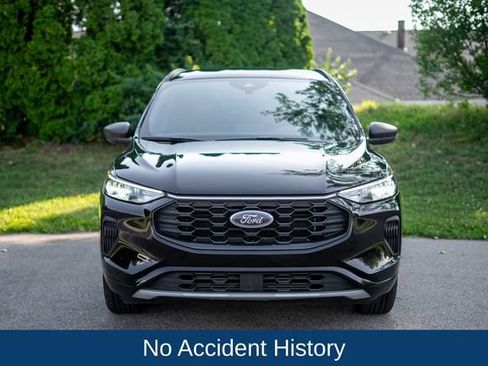Used 2024 Ford Escape ST-Line AWD/4WD image 2